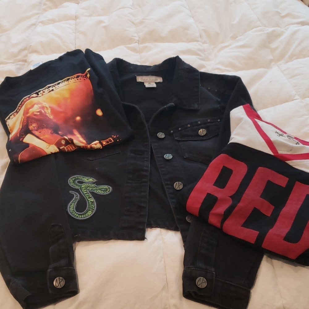 Taylor Swift bundle